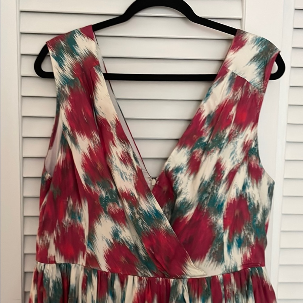 Hope for Flowers by Tracy Reese Red, White and Green Floral Midi Dress - Picture 3 of 12